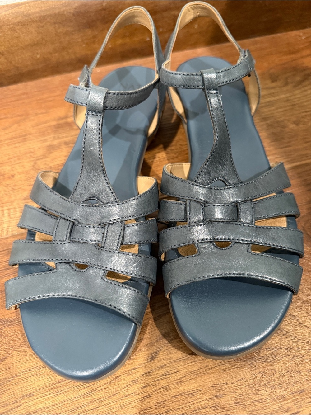 Women's Leather Upper Naturalizer Strappy Slingback Sandals